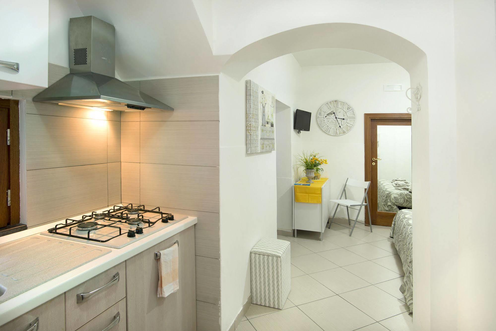 לינה וארוחת בוקר סן אנג'לו Casa Aristide מראה חיצוני תמונה
